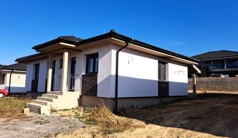 Sale Family house, Family house, Veľký Lapáš, Nitra, Slovakia