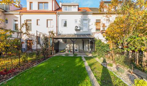 METROPOLITAN │House for rent in Bratislava