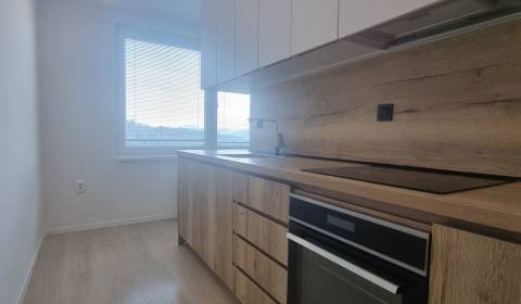 Rent Two bedroom apartment, Two bedroom apartment, Školská, Čadca, Slo