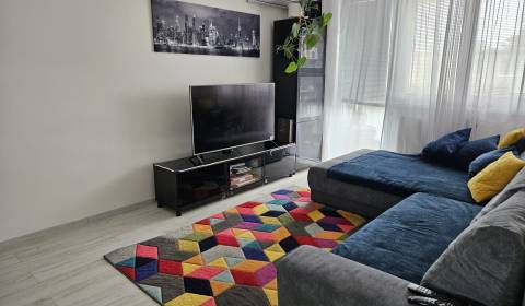 Rent Three bedroom apartment, Three bedroom apartment, 1.mája, Malacky