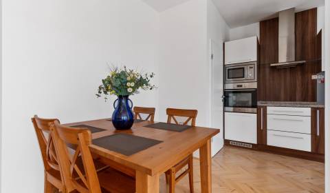 Sale Two bedroom apartment, Two bedroom apartment, Na Hrebienku, Brati