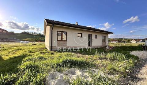 Sale Family house, Trenčín, Slovakia