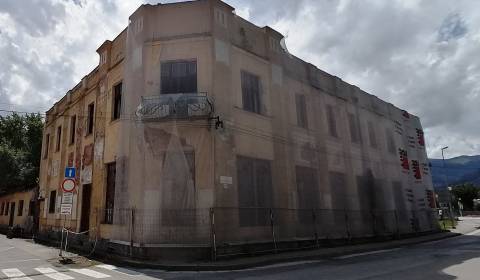 Sale Building, Building, Martin, Slovakia