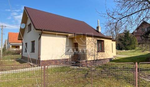 Sale Family house, Trenčín, Slovakia