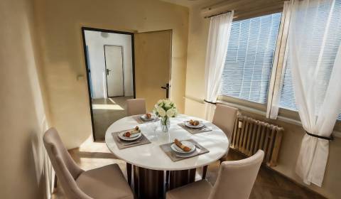 Sale Three bedroom apartment, Three bedroom apartment, Obrancov mieru,