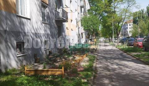 Sale One bedroom apartment, One bedroom apartment, Košická, Komárno, S