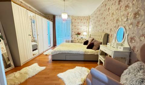 Sale Two bedroom apartment, Two bedroom apartment, J. Husa, Trebišov, 