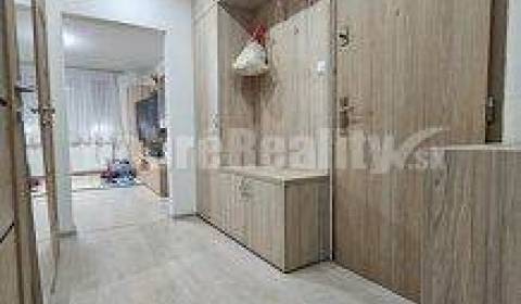 Sale Two bedroom apartment, Two bedroom apartment, Konopná, Levice, Sl