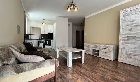 Rent Two bedroom apartment, Two bedroom apartment, Jazmínová, Košice -