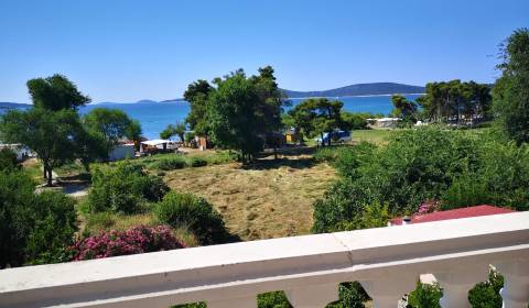 CROATIA - Apartment house 100 m from the sea - VODICE