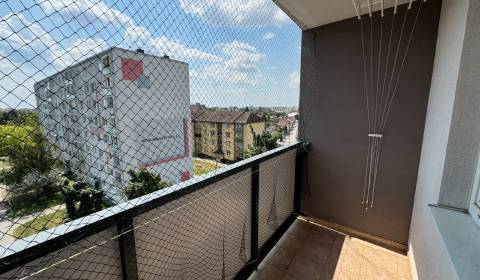 Sale Two bedroom apartment, Two bedroom apartment, Na hlinách, Trnava,