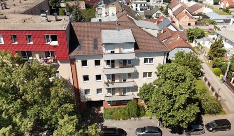 Sale Three bedroom apartment, Three bedroom apartment, Pod Párovcami, 