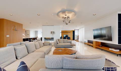 Exceptional Penthouse for sale in Eurovea