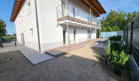 Rent Three bedroom apartment, Three bedroom apartment, Neusiedl am See