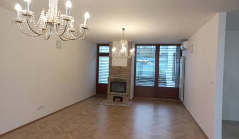 Rent Family house, Family house, Hummelova, Bratislava - Staré Mesto, 