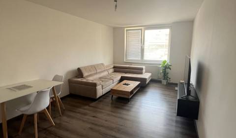 Rent Two bedroom apartment, Two bedroom apartment, Radlinského, Malack