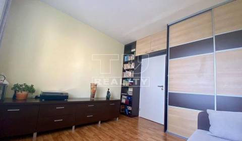 Sale Three bedroom apartment, Bratislava - Dúbravka, Bratislava, Slova