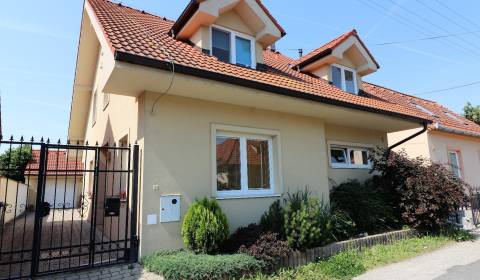 Rent Family house, Family house, Pokojná, Piešťany, Slovakia