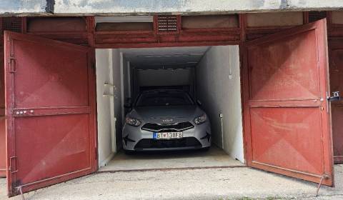 Sale Garage, Garage, Dudvážska, Bratislava - Podunajské Biskupice, Slo