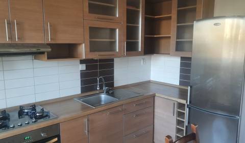 Sale Three bedroom apartment, Three bedroom apartment, Vígľašská, Brat