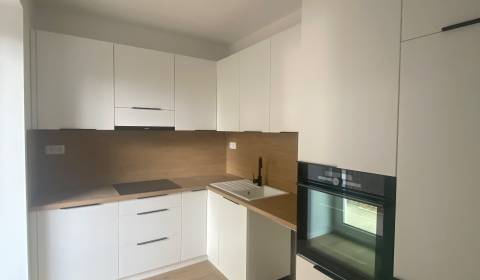 Sale Two bedroom apartment, Two bedroom apartment, Trenčianska, Bratis