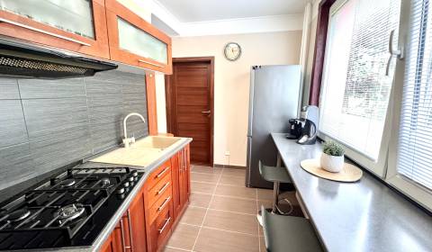 Sale Three bedroom apartment, Three bedroom apartment, Hviezdoslavova,