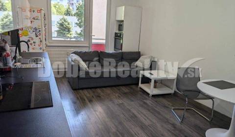 Sale Two bedroom apartment, Two bedroom apartment, Okružná, Levice, Sl