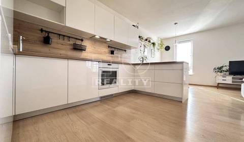 Sale Three bedroom apartment, Trenčín, Slovakia