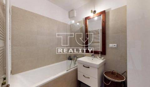 Sale Three bedroom apartment, Bratislava - Petržalka, Bratislava, Slov