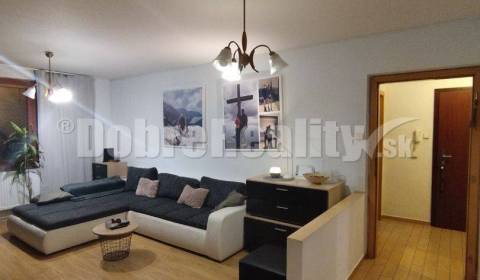 Sale Three bedroom apartment, Three bedroom apartment, Mostová, Šaľa, 