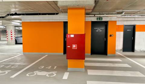 THE HOME︱EUROVEA TOWER - Parking place in garage for motorbike