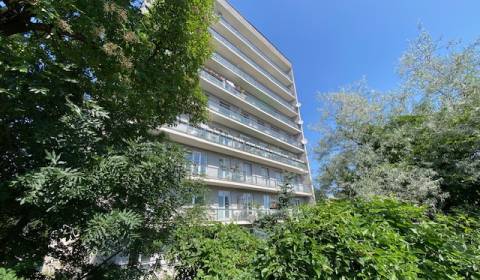 Sale Two bedroom apartment, Two bedroom apartment, Na Hrebienku, Brati