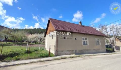 Sale Family house, Trenčín, Slovakia