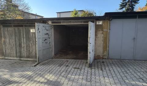 Rent Garage, Garage, Lipová, Bratislava - Staré Mesto, Slovakia