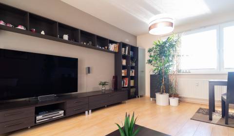 Sale Three bedroom apartment, Three bedroom apartment, Bukurešťská, Ko