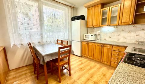 Rent One bedroom apartment, One bedroom apartment, Štefánikova, Senica