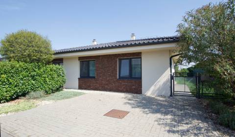 Rent Family house, Family house, Lipnicová, Senec, Slovakia