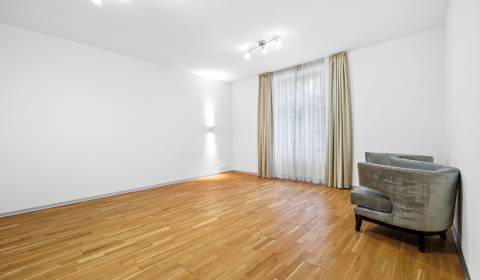 BABONY TRE | RENT - Residential and elegant flats for rent