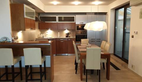 RENT-  Exclusive two bedroom flat Nitra, Centre