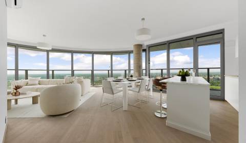 THE HOME︱EUROVEA TOWER - Exclusive 3-bed. apt. Danube view, 33th floor