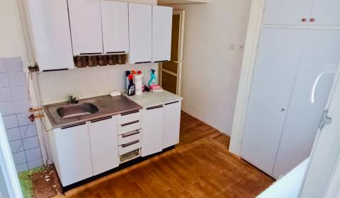 Sale Two bedroom apartment, Two bedroom apartment, Žiar nad Hronom, Sl