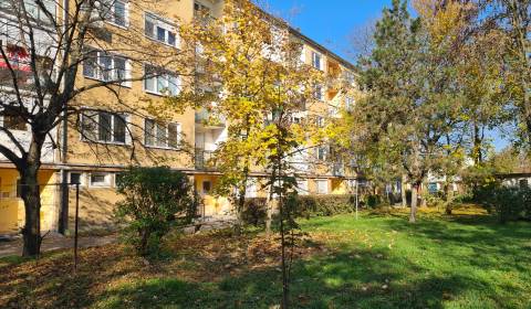 Sale Two bedroom apartment, Two bedroom apartment, Nové Zámky, Slovaki