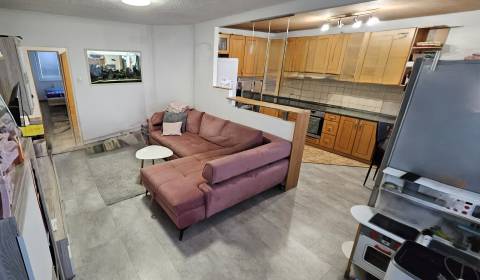 Sale Two bedroom apartment, Two bedroom apartment, Buzulucká, Košice -