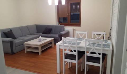 Rent Two bedroom apartment, Two bedroom apartment, Červenej armády, Ma