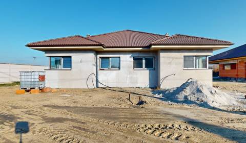 Sale Family house, Family house, Záhradná, Dunajská Streda, Slovakia