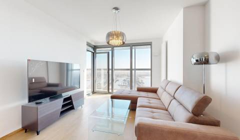 Elegant apartment in Eurovea Tower