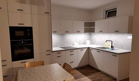 Rent Two bedroom apartment, Two bedroom apartment, Bratislava - Staré 