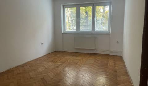 Sale Three bedroom apartment, Three bedroom apartment, Jána Martáka, M