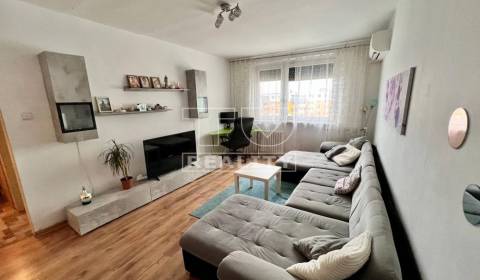 Sale Three bedroom apartment, Bratislava - Vrakuňa, Bratislava, Slovak