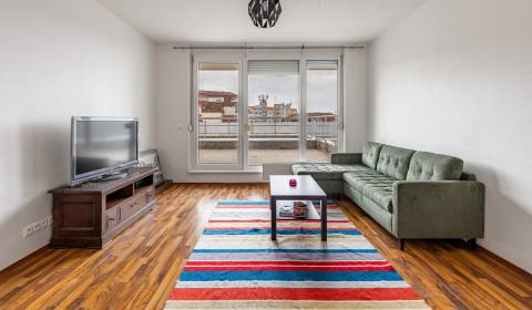 Spacious 1bdr apt 68m2, with terrace and beautiful views